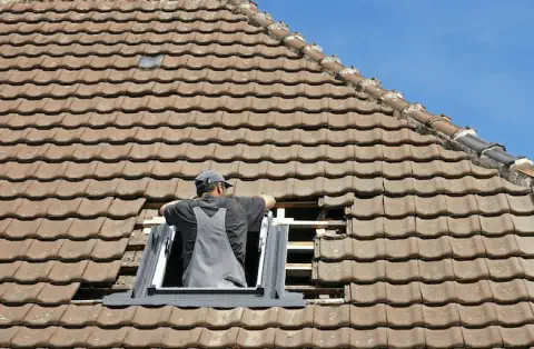 Pose de velux - Île-de-Batz